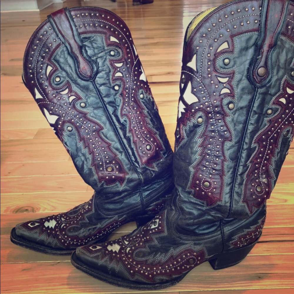 Size 8 Women’s Corral Boots
